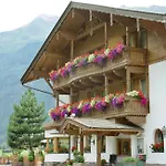 Ξενοδοχείο Brunnenhof Neustift im Stubaital