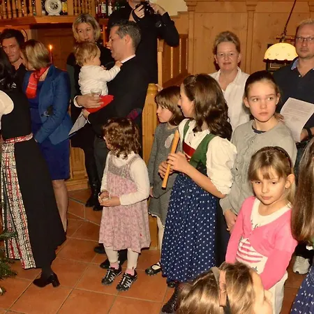 Brunnenhof فندق 3*