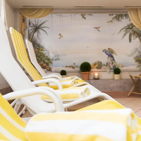 فندق Brunnenhof 3*