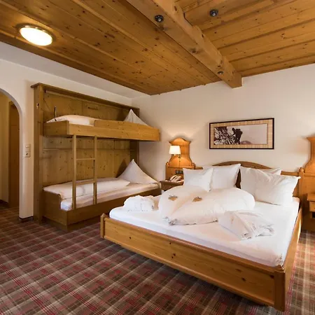 فندق Brunnenhof 3*