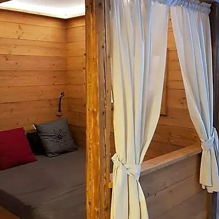 Brunnenhof 3*